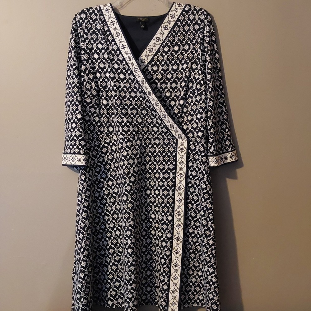 Talbots Dress Womens LargeP Blue White Faux Wrap Jersey Stretch Geometric Office